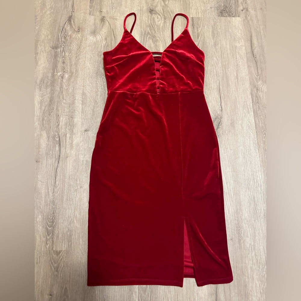 Medium forever 21 velvet red thigh split dress